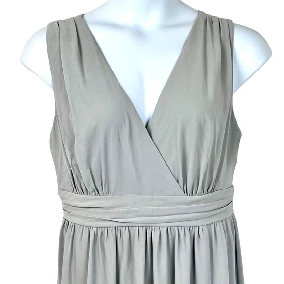 Lulus 3XL Grey Fromal Maxi Dress Gown Deep Side Slit V-Neckline Wrap Style EUC! - Picture 3 of 12